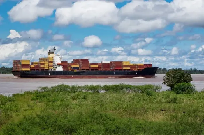 Porto de 350.000m², em Itacoatiara 39.000.099,00