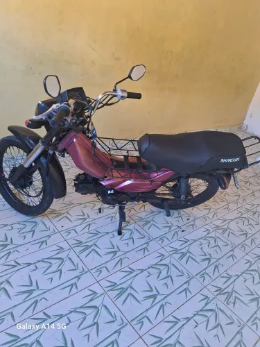 Vendo moto, motor feito pra 100 cilindradas