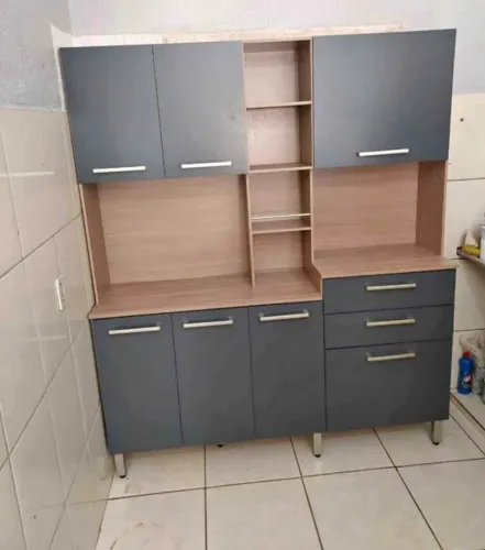 Armário de Cozinha Simples