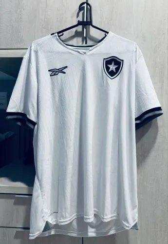 CAMISA BRANCA BOTAFOGO DE FUTEBOL E REGATAS