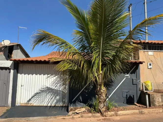 Belíssima casa disponível em Valparaíso de Goiás!