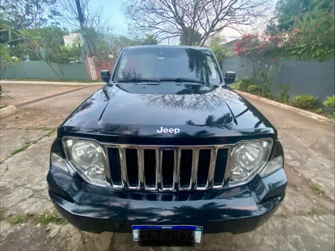 Jeep Cherokee Limited 3.7 4X4 V6 12V Aut. 2012