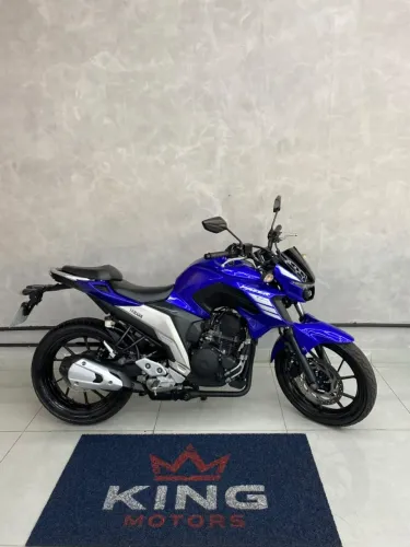 FZ25