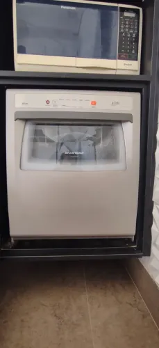 Lava-louças Brastemp 8 Serviços 127V - Perfeito Estado