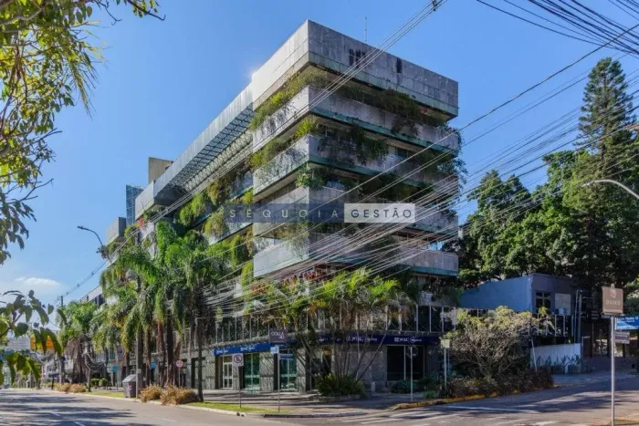 Conjunto Comercial em Higienópolis - Porto Alegre, RS