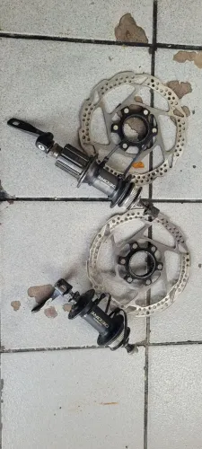 Cubos shimano deore