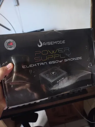 (Lacrada)Fonte Rise Mode Elektra 650w 80 plus Bronze