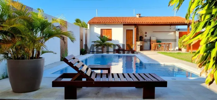 Casa com 5 dormitórios à venda, 462 m² por R$ 600.000,00 - Centro - Paracuru/CE