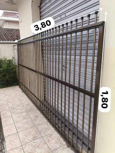 Portão aluminio