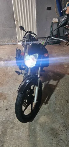 Vendo moto factor 125 