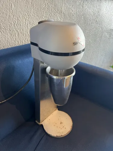 Batedor de Milk-Shake Profissional Skymsen BMS-N