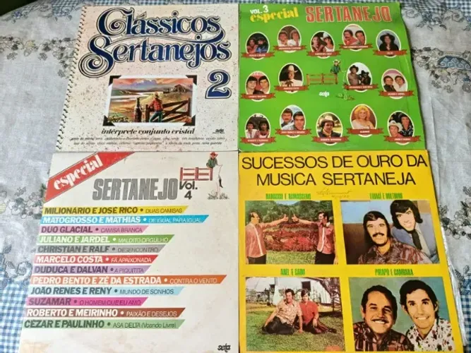 4 LP's Sucessos de ouro da música sertaneja - excelente estado!