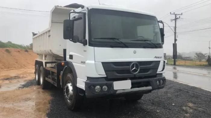 Mb atego 2426 6x2 caçamba 2019
