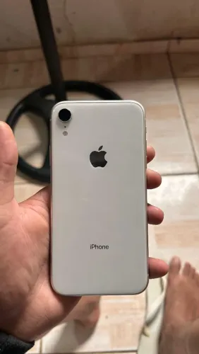 Vende-se Iphone xr 64gb 
