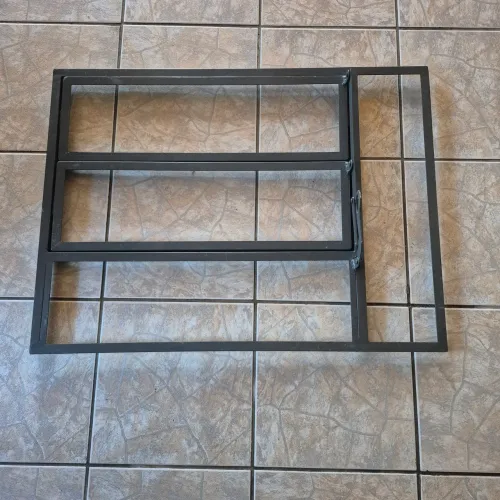Janela basculante 80cm X 60cm