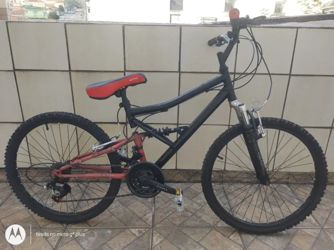 Bicicleta usada aro 24