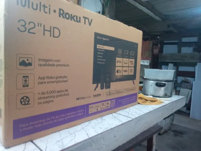 Tv Multi 32 polegadas sistema Roku da zona frança NOVA na caixa 