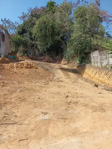 Excelente terreno de 300m para venda em Caçaroca- Cariacica