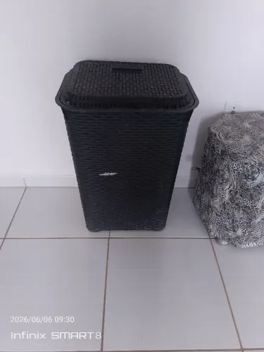 Cesto de roupas
