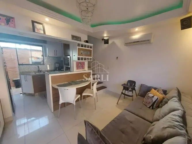 Sobrado à venda, 81 m² por R$ 425.000,00 - Serraria - São José/SC