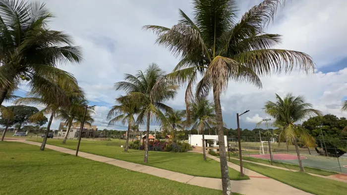 Lote Condomínio Parque Ville Quaresmeira - Quitado e registrado