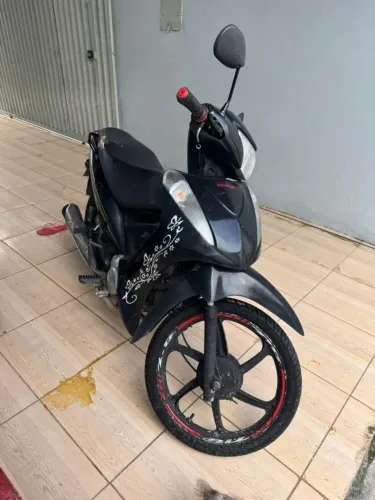Honda/ BIZ 125 ES Preta 