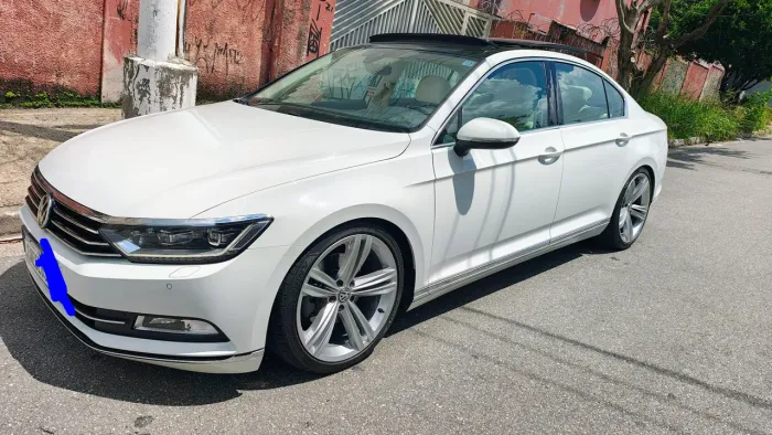 Volkswagen Passat Highline 2.0 TSI 220cv Tip. 2018