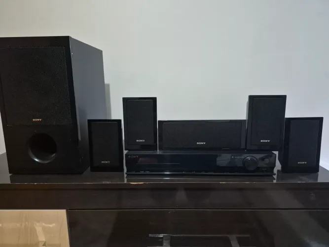 Home Theater 5.1 SONY americano completo