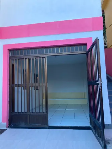 Apartamento independente em propriedade