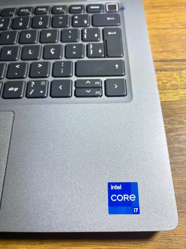 Latitude Dell 5320, tela Touch, i7 11g, 32GB RAM