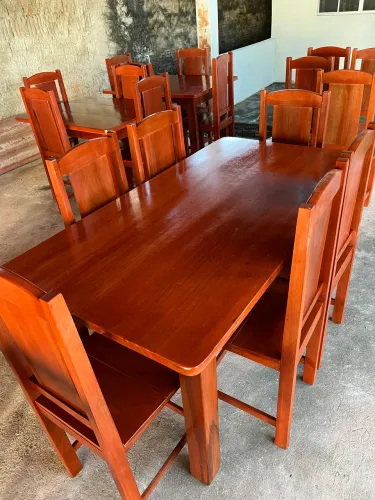 Mesa 6 cadeiras nova