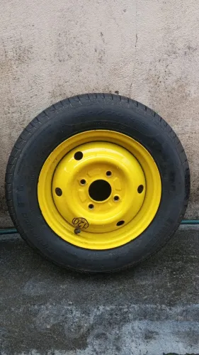 Pneu Pirelli 165/70 R13 Cinturato P1
