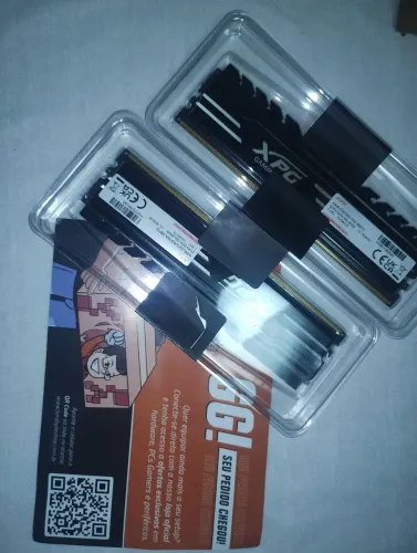 Memória RAM XPG Gammix D10 DDR4 16GB