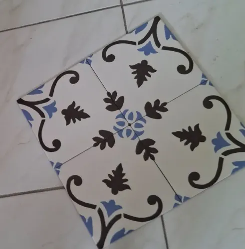4 m² de azulejos 20 x 20
