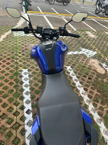 Fazer Fz15