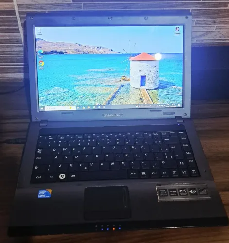 Notebook Samsung R440