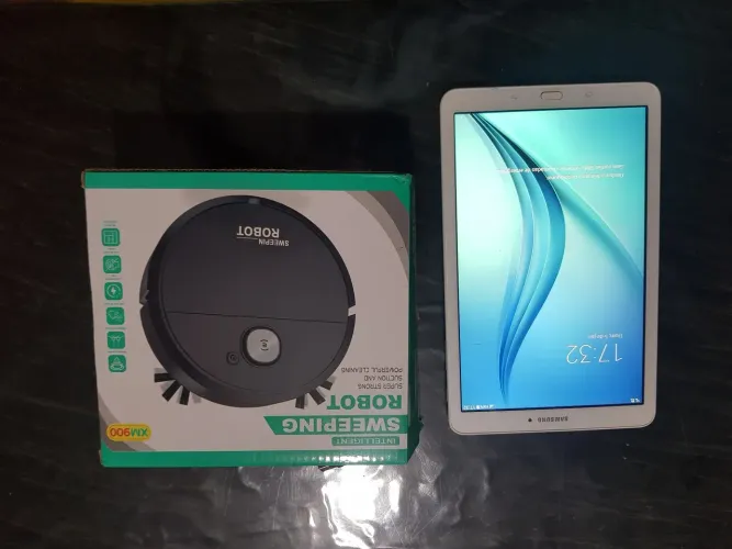 R$ 200.00 TabletpSamsung + Roubo de limpeza. + Radio relogio digital
