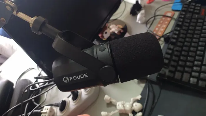 Microfone FDUCE usb-c SR40XLR som profissional, podcast etc. 