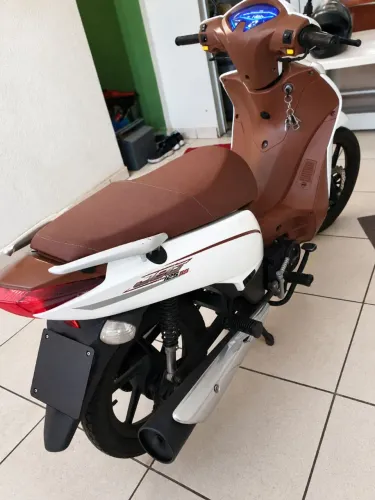 VENDO UMA JT125