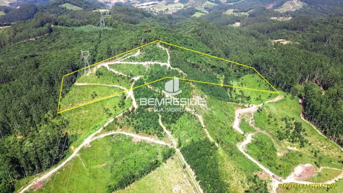 Terreno com 24,2 hectares no Rio São João em São Martinho - SC