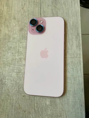 iPhone 15