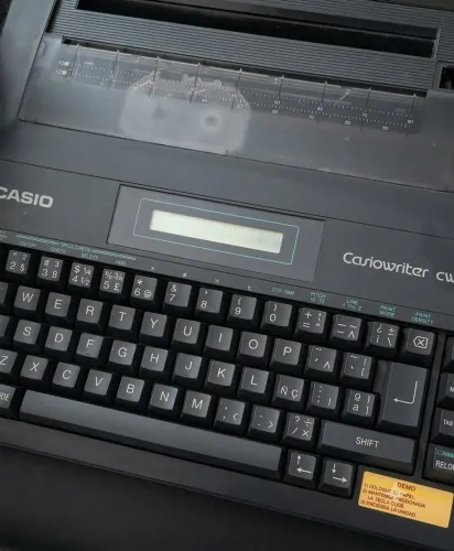 MÁQUINA DE ESCREVER CASIO CW-16 | ÓTIMO ESTADO | RELÍQUIA!