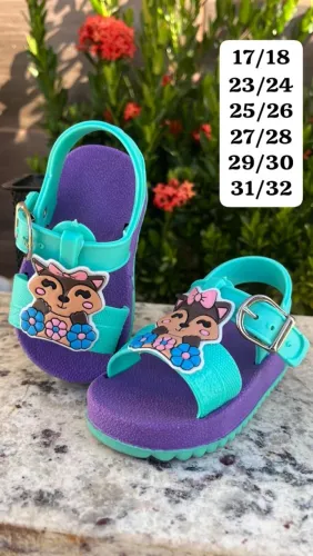 Sandália infantil baby personagens 