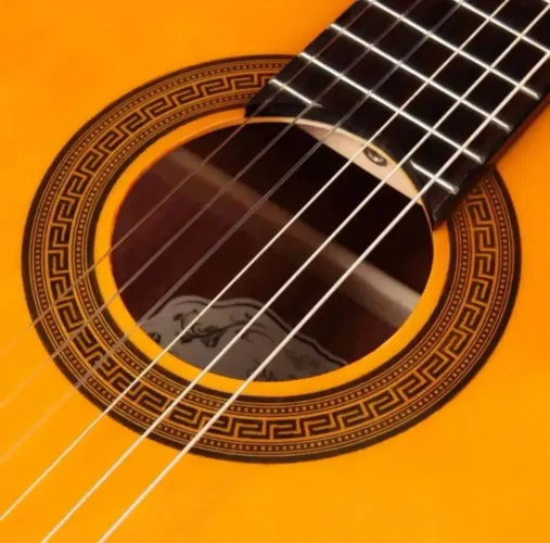 Violão Elétrico de Nylon
