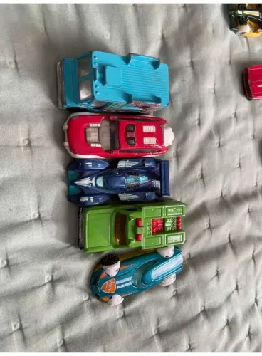 Lote hot wheels diversos