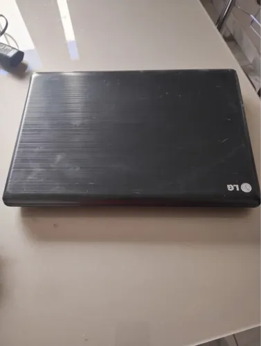 VENDO NOTEBOOK LG 
