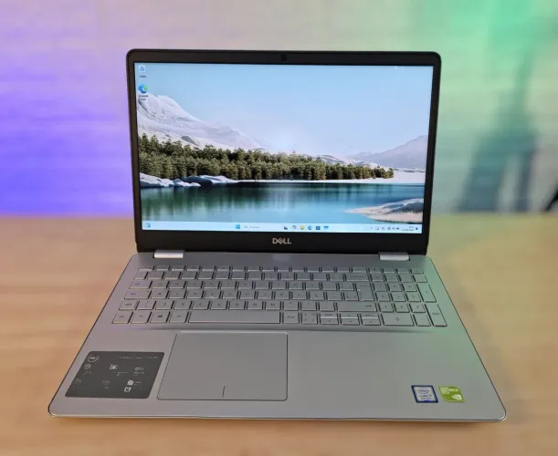 Notebook Dell | i7 8565U | Nvidia MX130 2GB | SSD 500GB | Tela 15,6 FHD