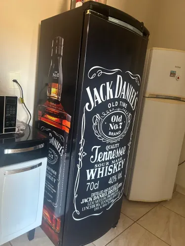 Geladeira jack daniels