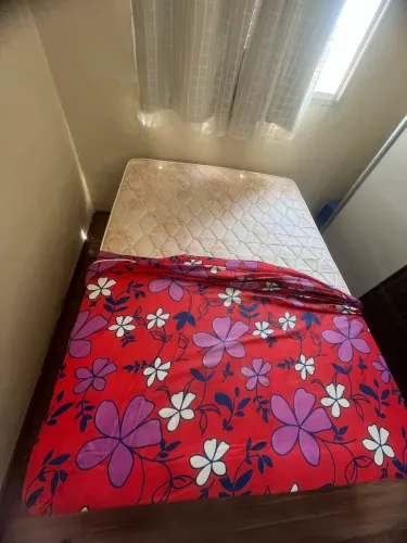 Colchão Ortocrim D33 e base junto!!