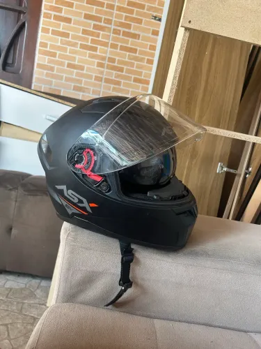 CAPACETE ASX C/ ÓCULOS